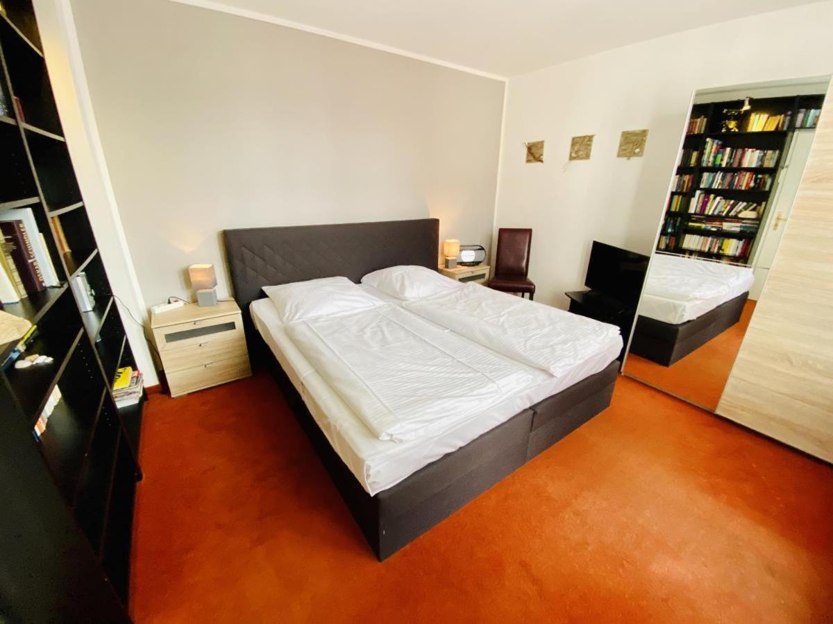 Ferienhaus Maria Rostock Dış mekan fotoğraf